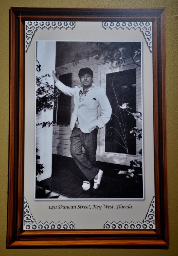 8C8268D6-1E16-4C6B-8F43-2D5A2E4A25FD